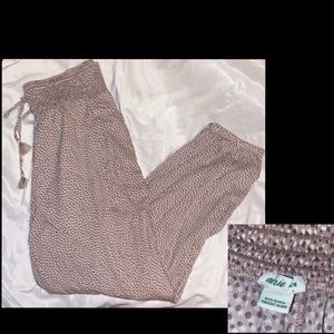 AERIE & OFFLINE MERCH WOVEN PANTS